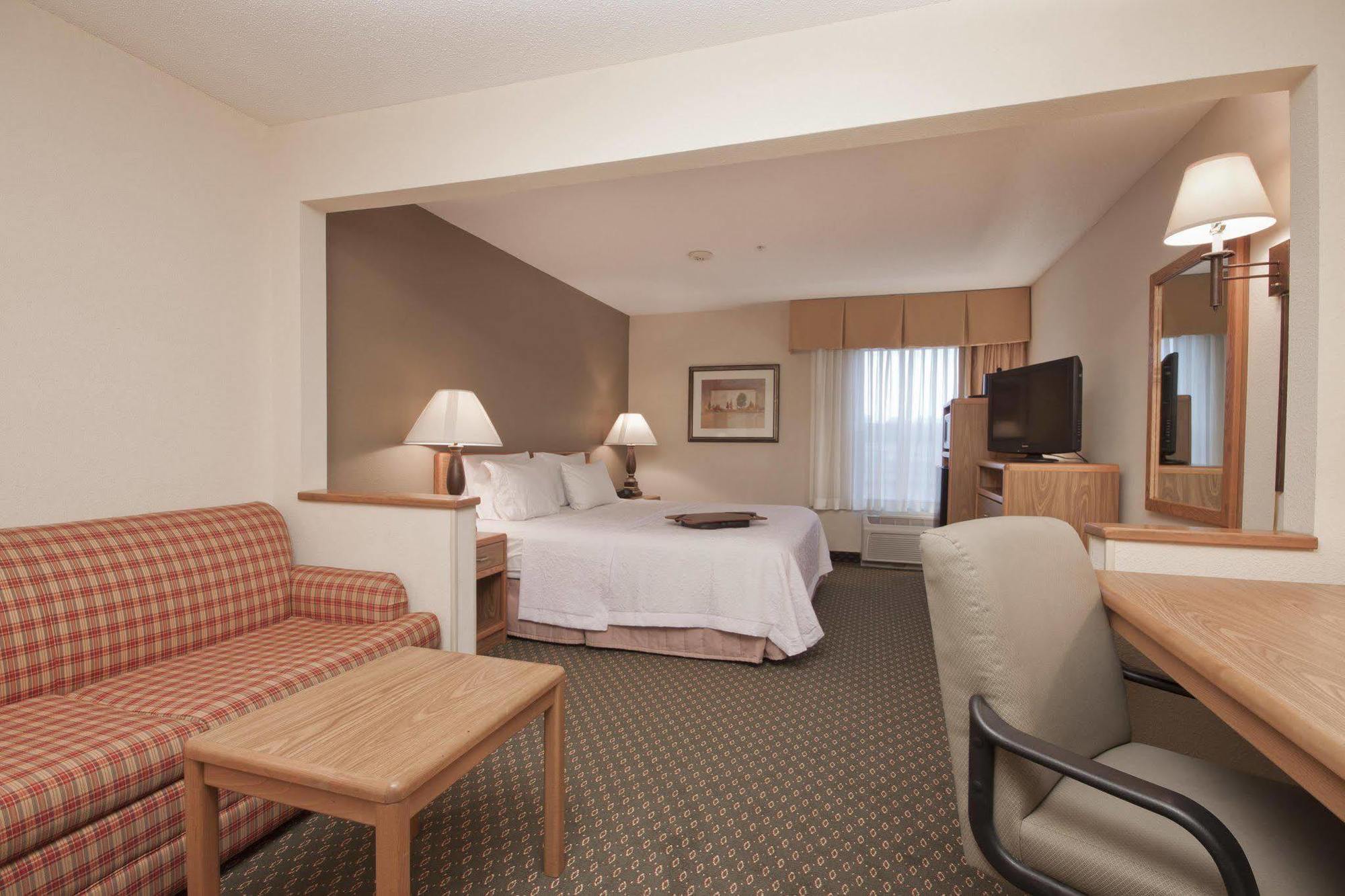 Hampton Inn Binghamton/Johnson City Екстериор снимка