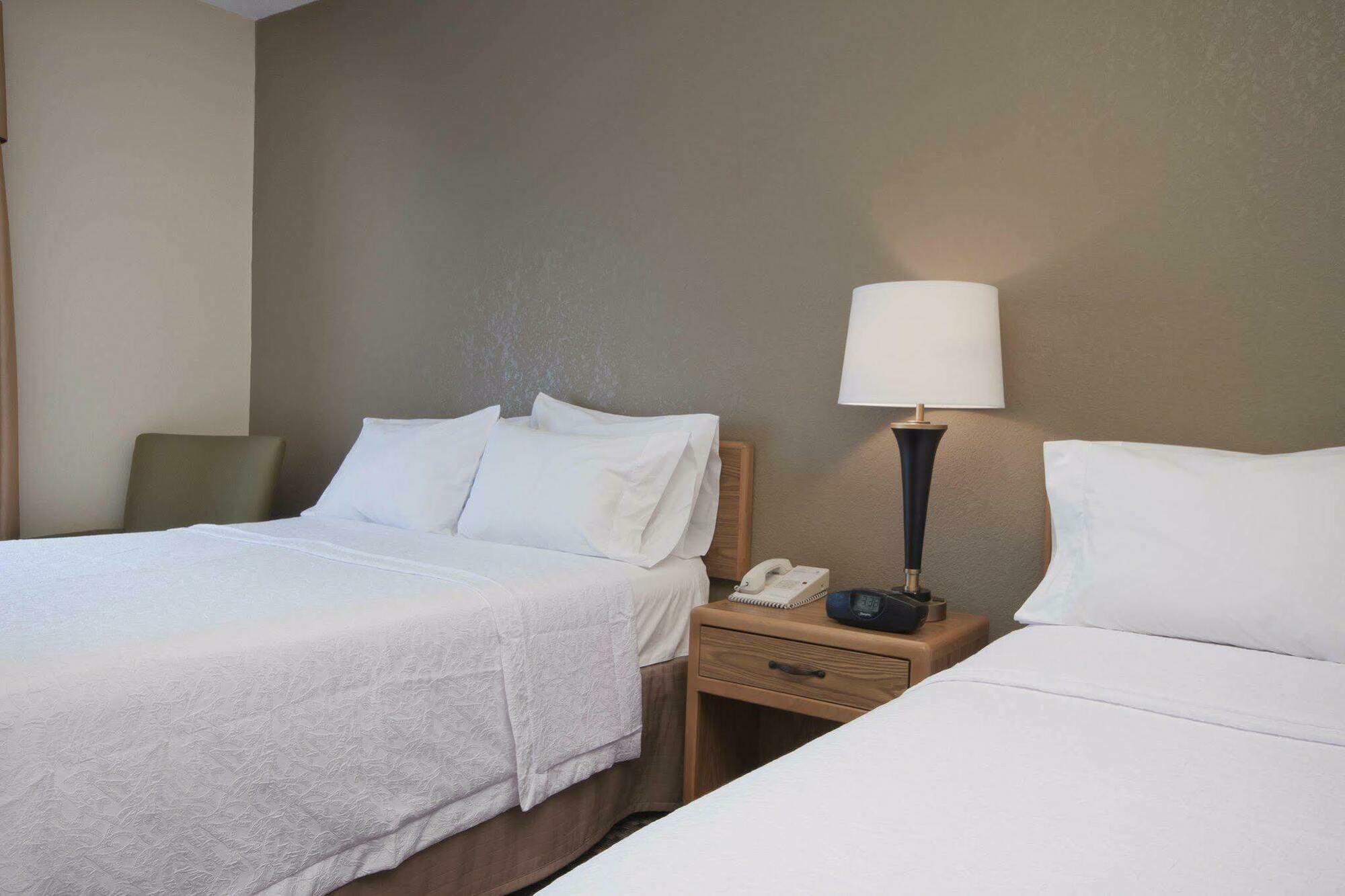 Hampton Inn Binghamton/Johnson City Екстериор снимка